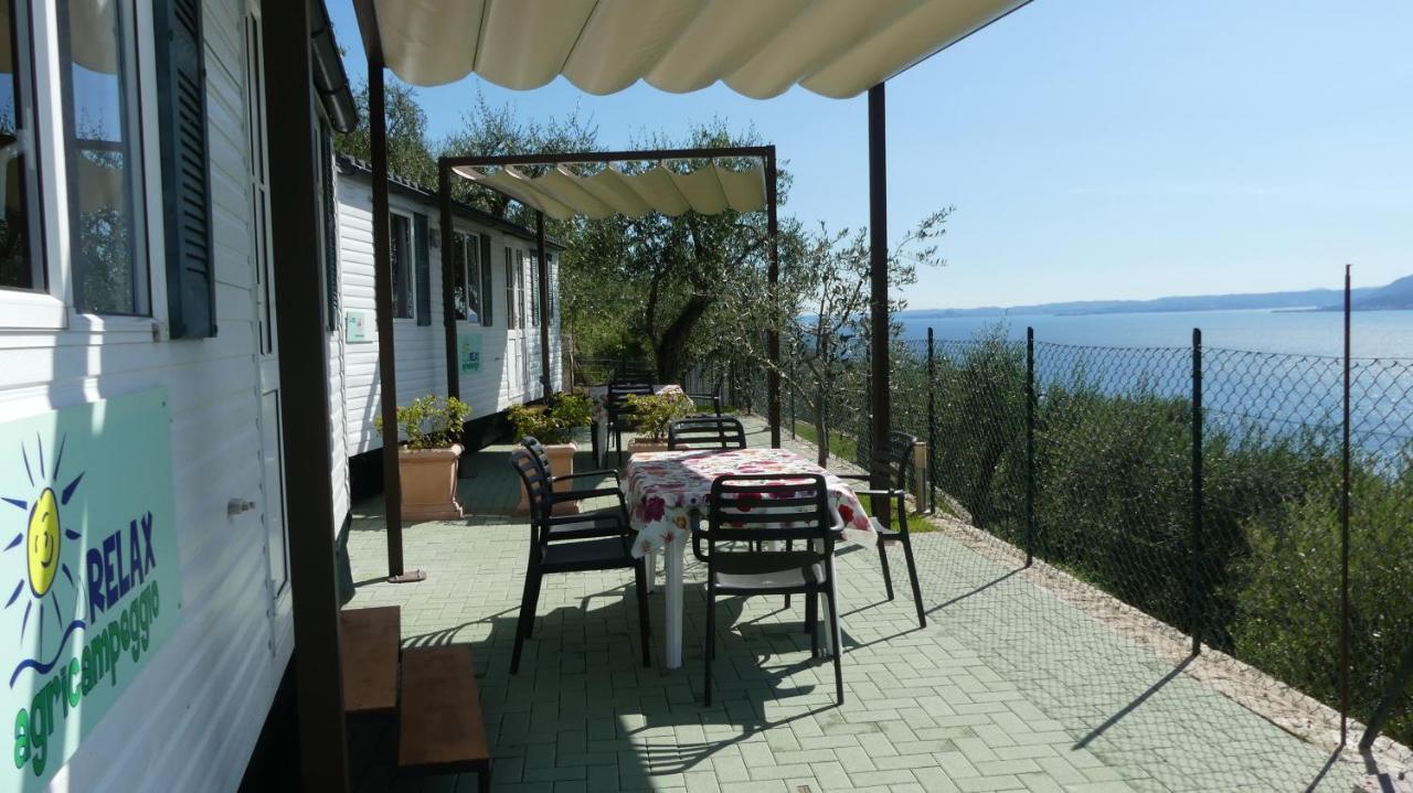 Agricampeggio Relax Maxicaravan Castelletto Di Brenzone Eksteriør billede